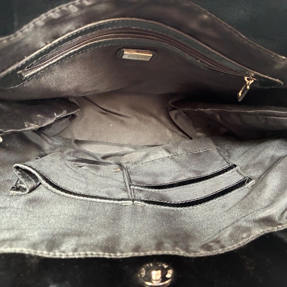 Guess Pebbled Patent Leather Purse - Picture 2 of 8